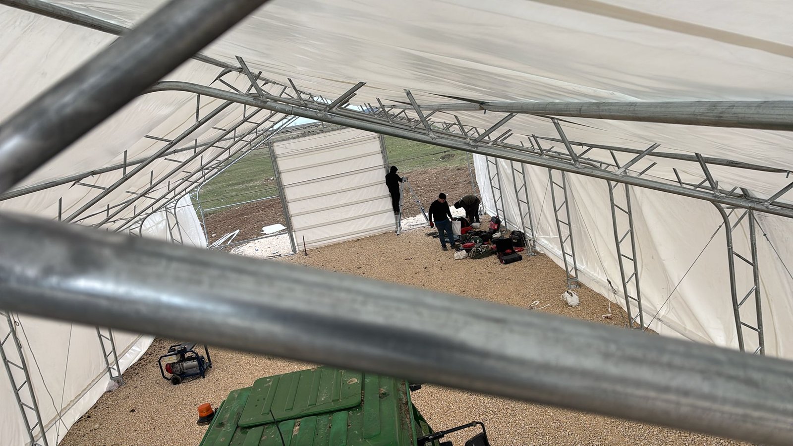 Tenda de Armazenagem em Burgos