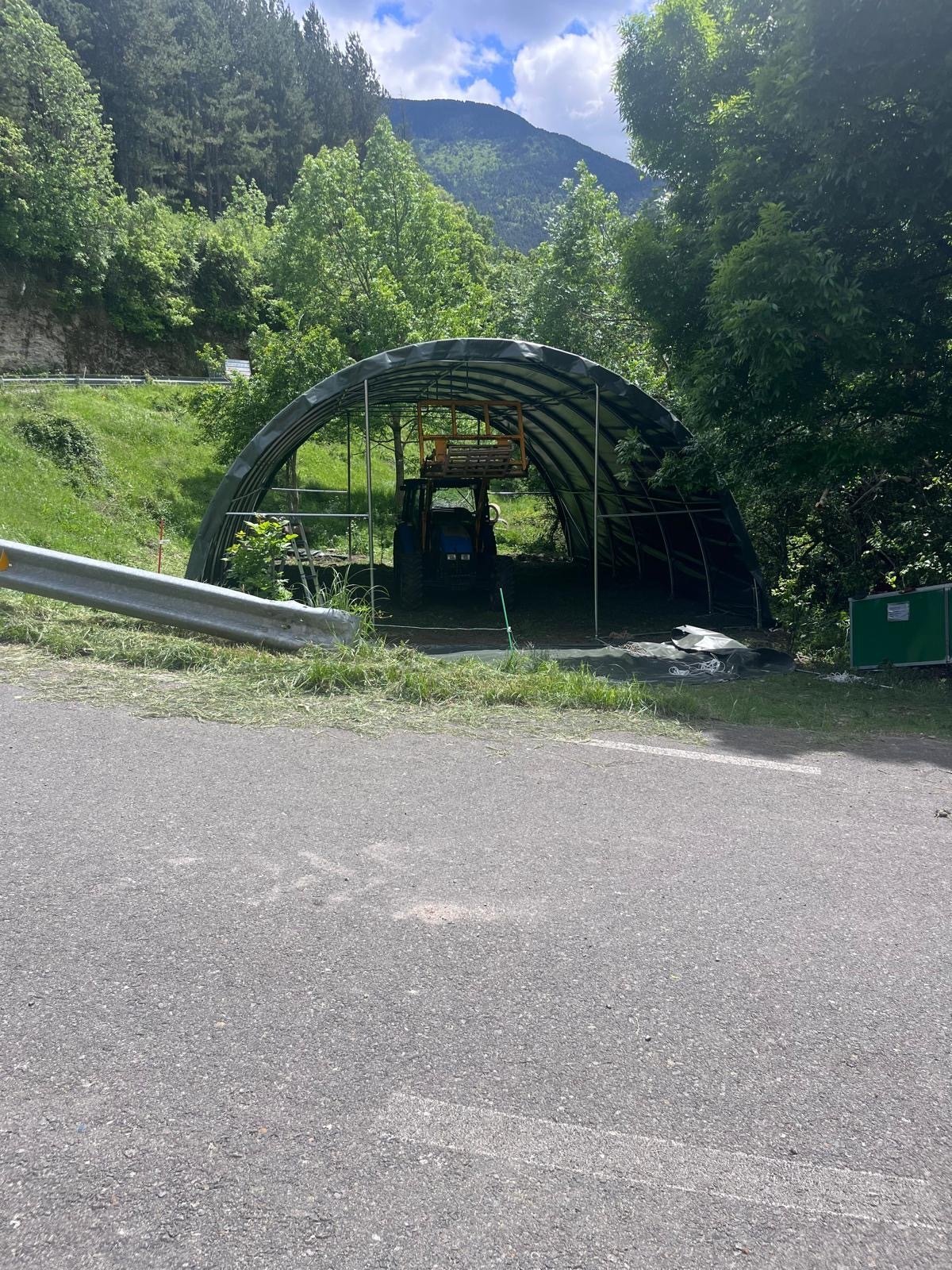Tenda Agrícola em Huesca
