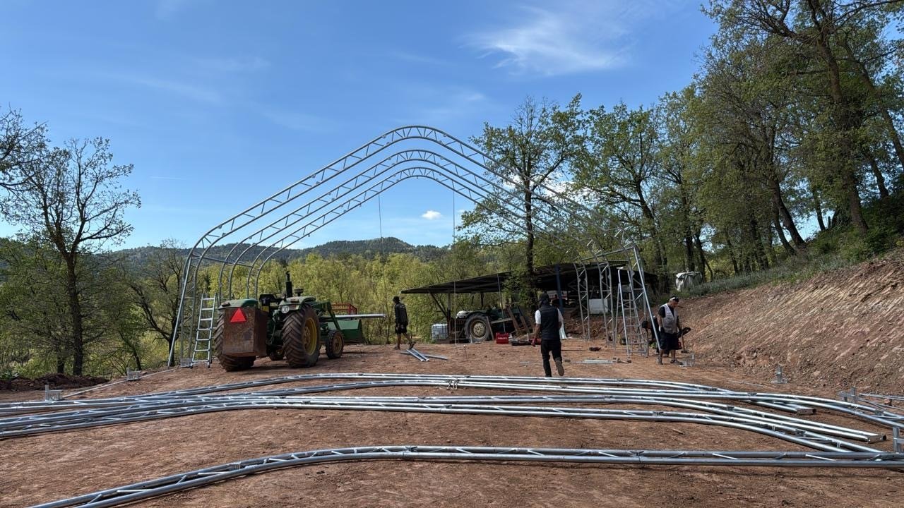 Tenda de Armazenagem em L'Estany