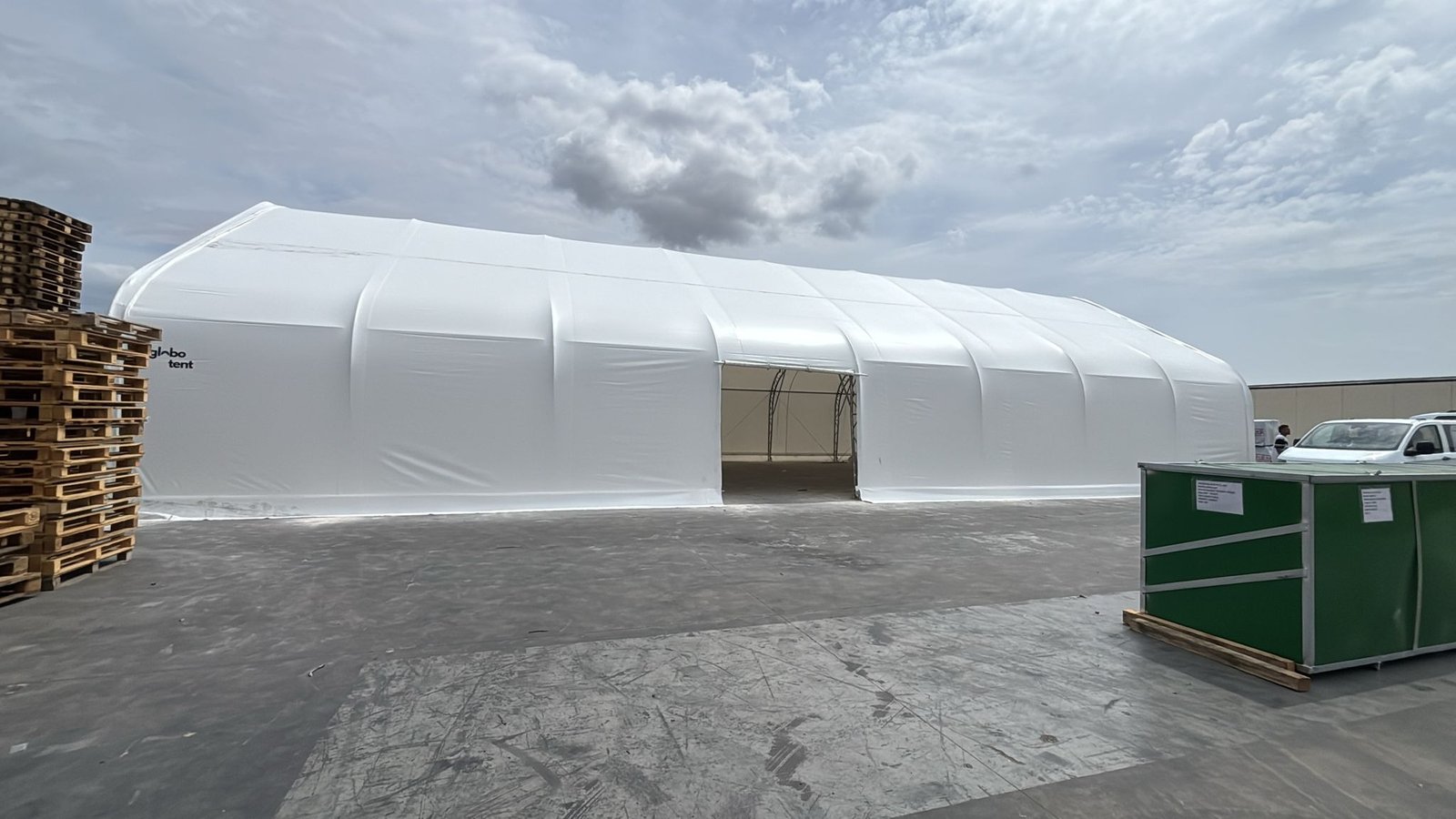 Tenda de Armazenagem em Valls